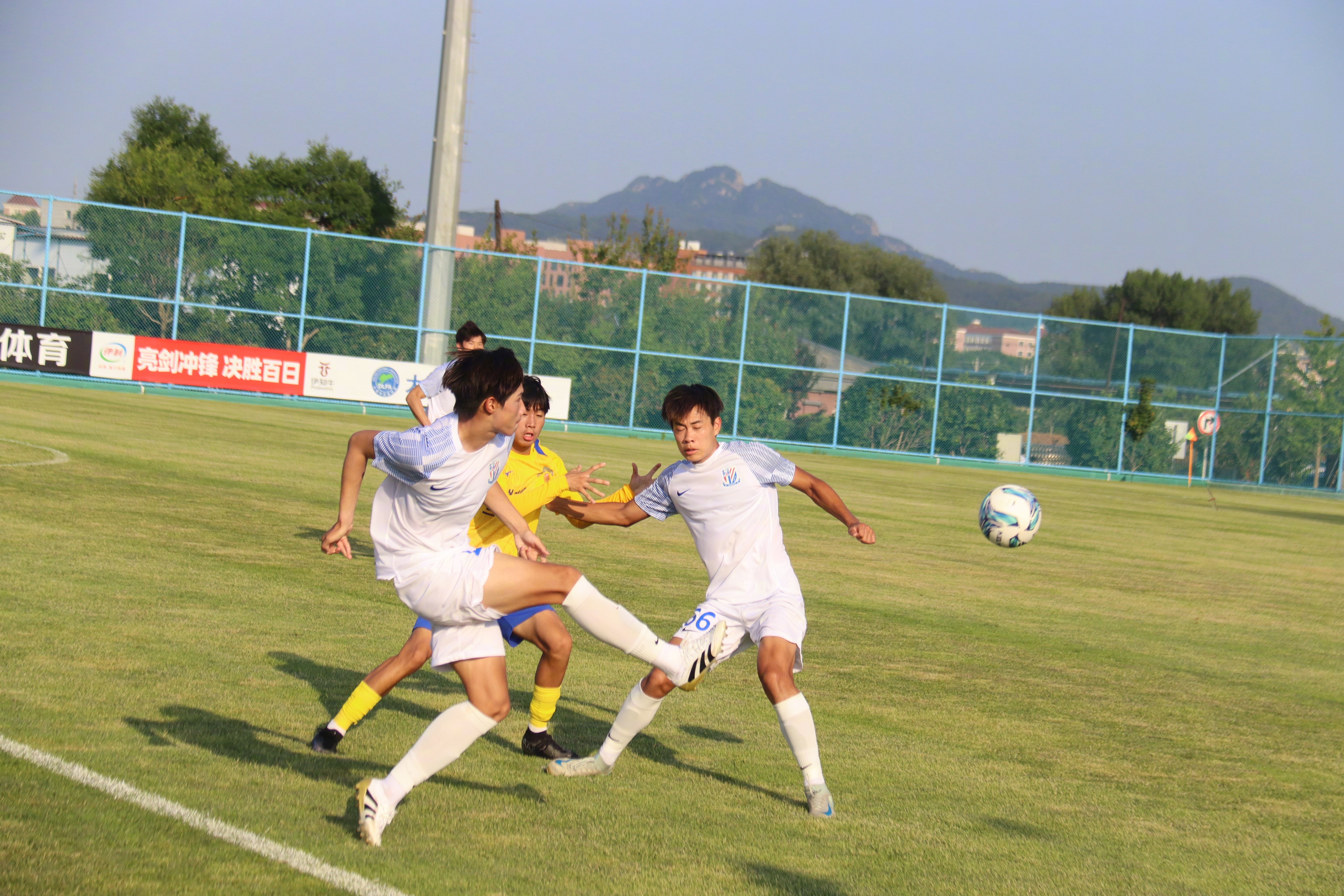 开云娱乐入口 -赛后意甲传出新动向，上海申花单刀错失，管理层表态——压力陡增，更衣室氛围转暖的简单介绍